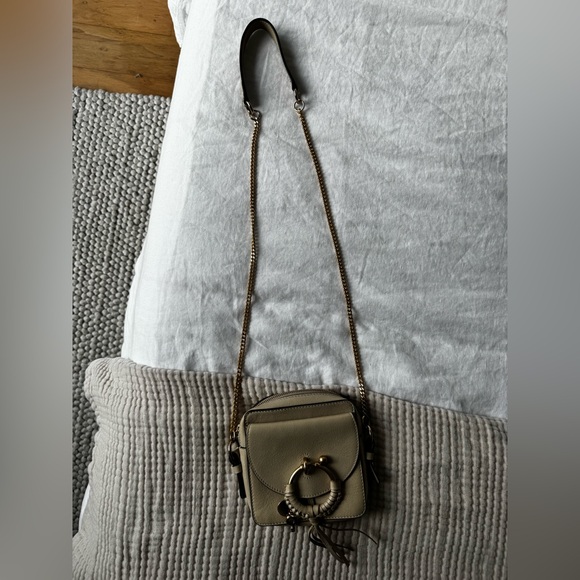 See By Chloé Cream Leather Crossbody Bag with Gold Hardware - Picture 6 of 7